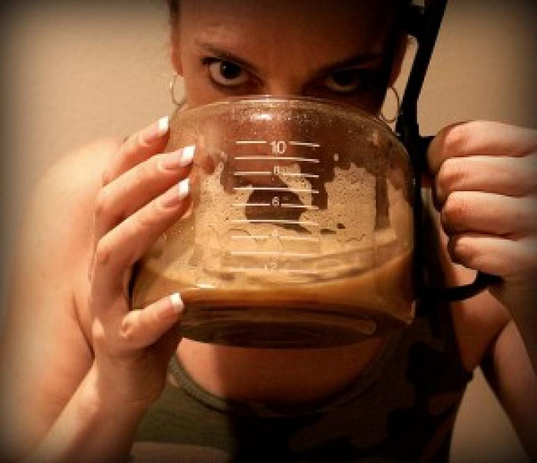 Ο σκέτος καφές καταστρέφει τα βακτήρια στα δόντια!