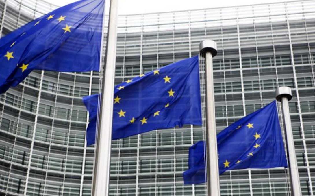 Εκπρόσωπος Κομισιόν: Δεν μπορεί να αποδοθεί στην Ευρωπαική Επιτροπή η απόφαση της Ελλάδας για το δημοψήφισμα