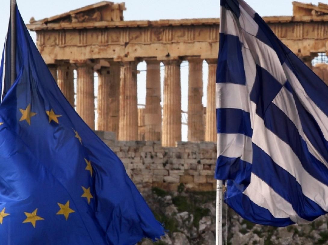 cr_mega_776_greekflagbig.jpg