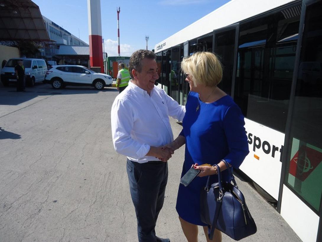 cretu.jpg