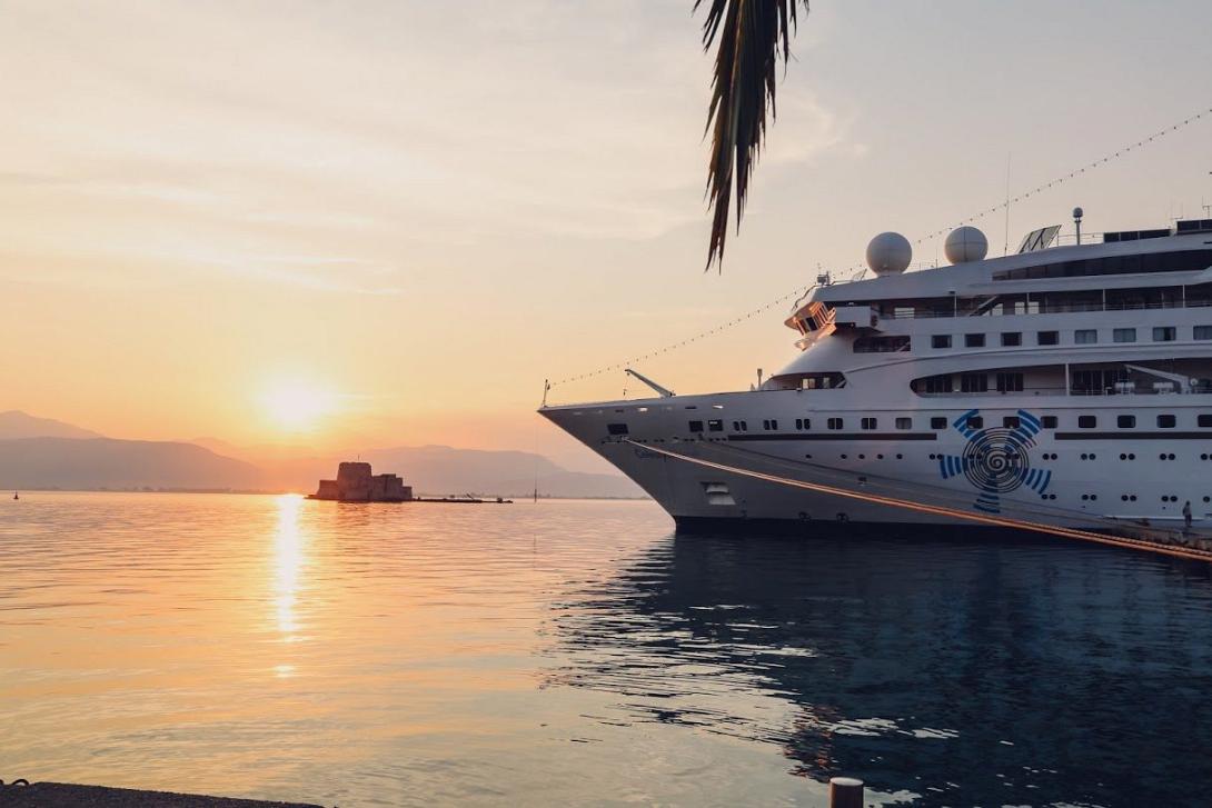cruiseinn-1-1218x812.jpg