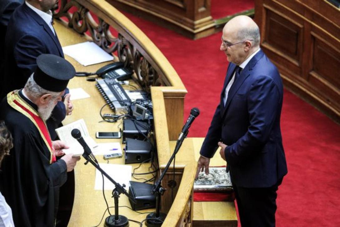 dendias-vouli.jpeg