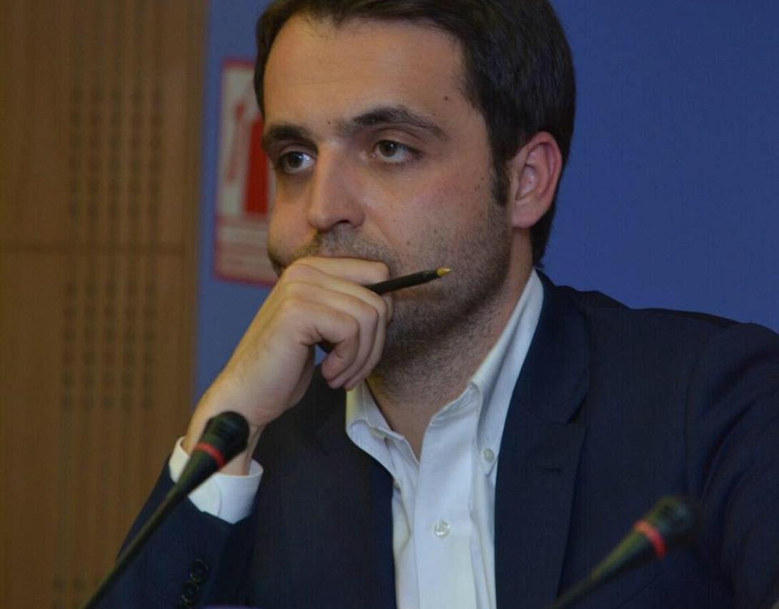 δερμεντζοπουλος