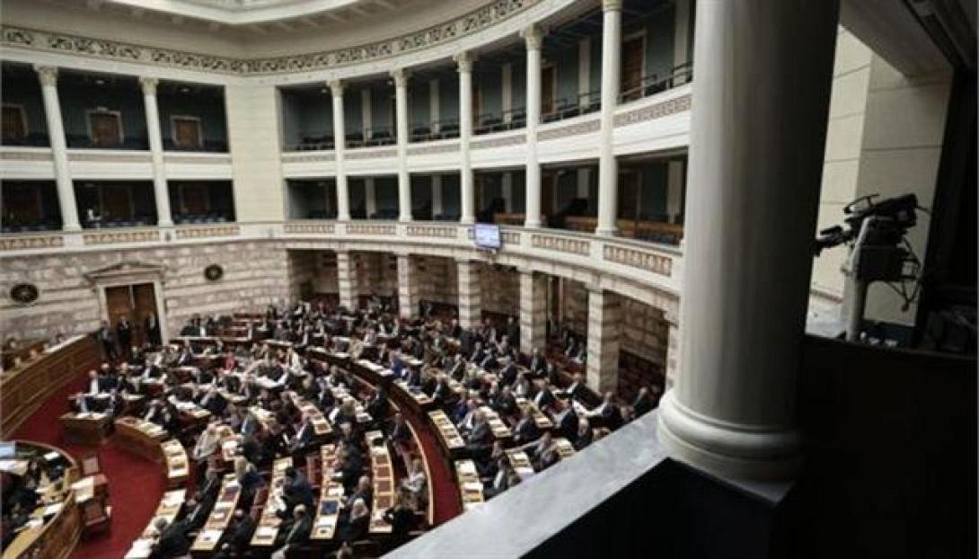 Απηύδησαν οι κοινοβουλευτικοί συντάκτες από τις διαψεύσεις βουλευτών 