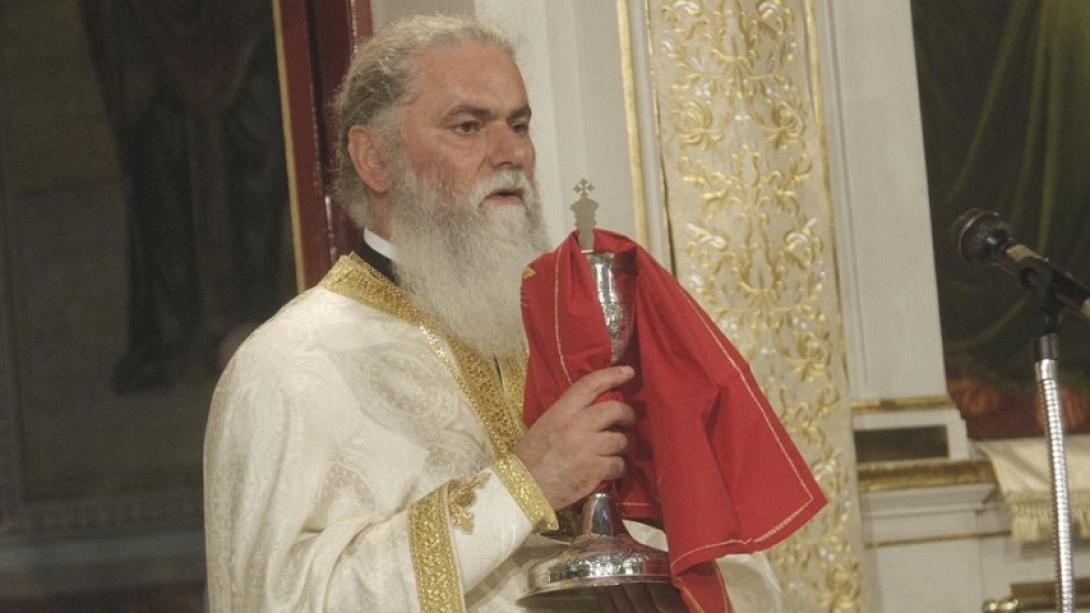 Μητροπολίτης Καλαβρύτων Ιερώνυμος