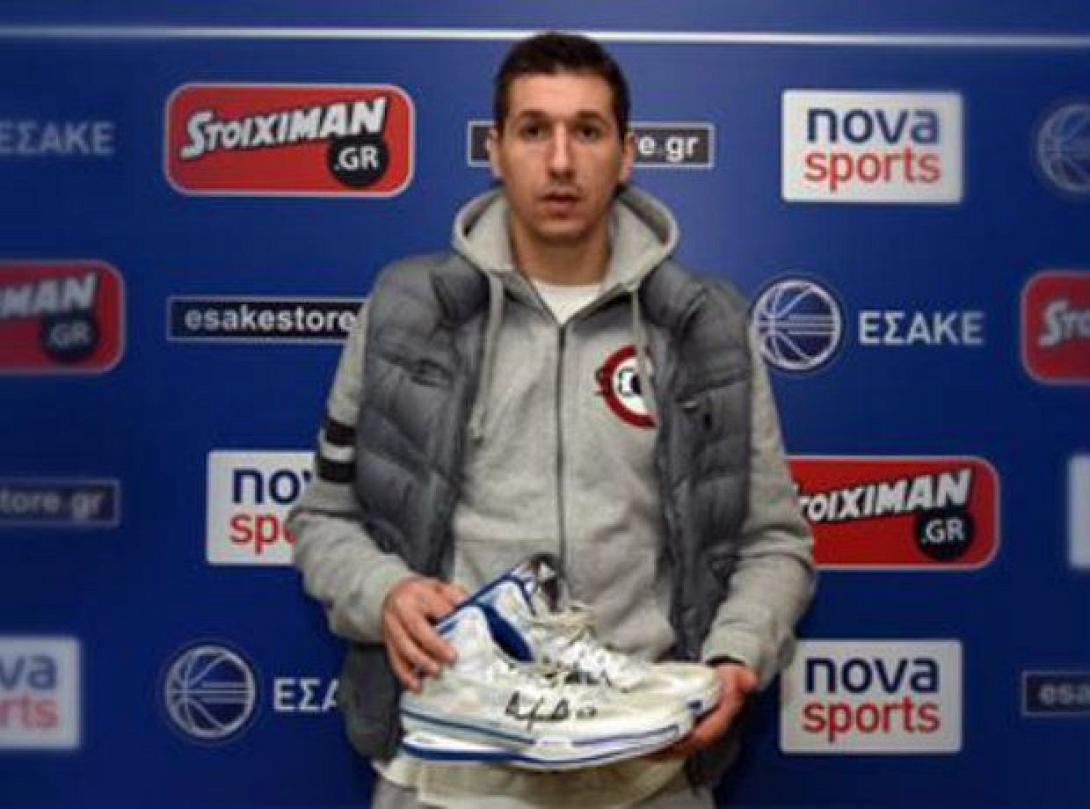 diamantidis_papoutsia.jpg