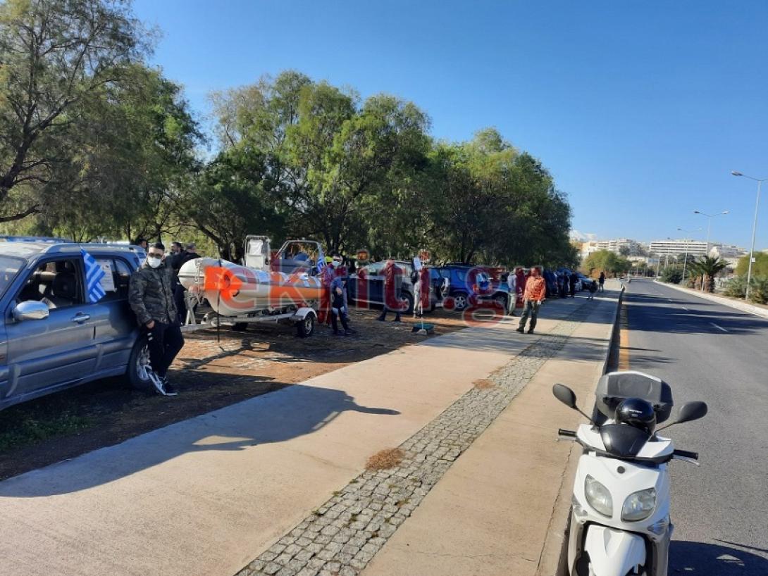 Η διαμαρτυρία έγινε στην παραλιακή του Ηρακλείου