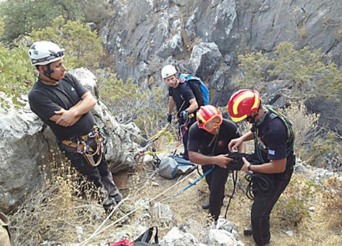 Χάθηκαν Ρώσοι τουρίστες στο φαράγγι του Ρίχτη