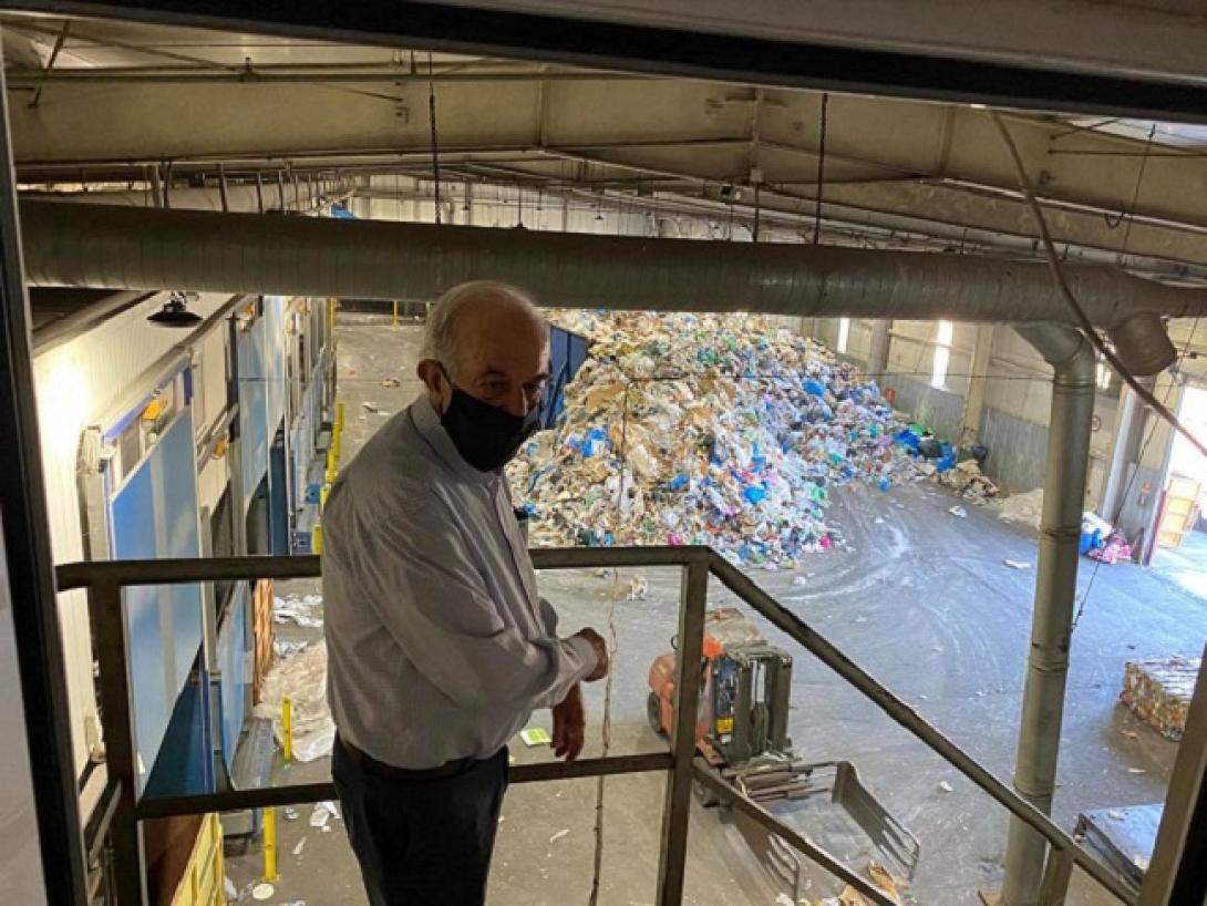 Ο Λαμπρινός επισκέφθηκε το Κέντρο Διαλογής Ανακυκλώσιμων Υλικών