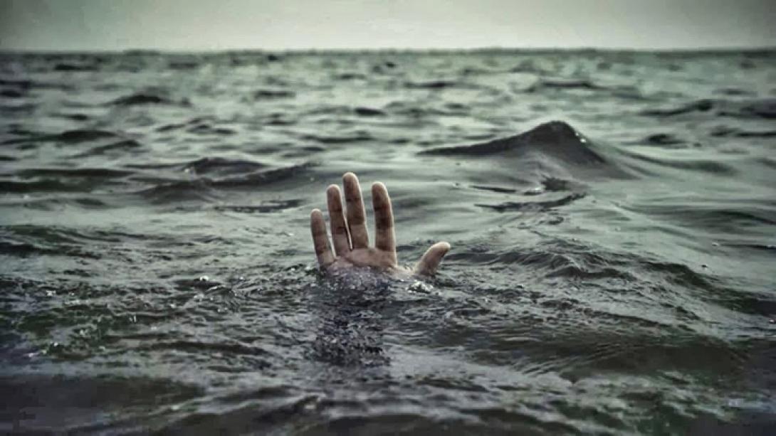 drown.jpg