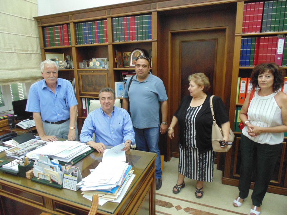 Υπογραφή σύμβασης για έργα ανάπλασης στην τουριστική περιοχή Καβρού του δήμου Αποκορώνου
