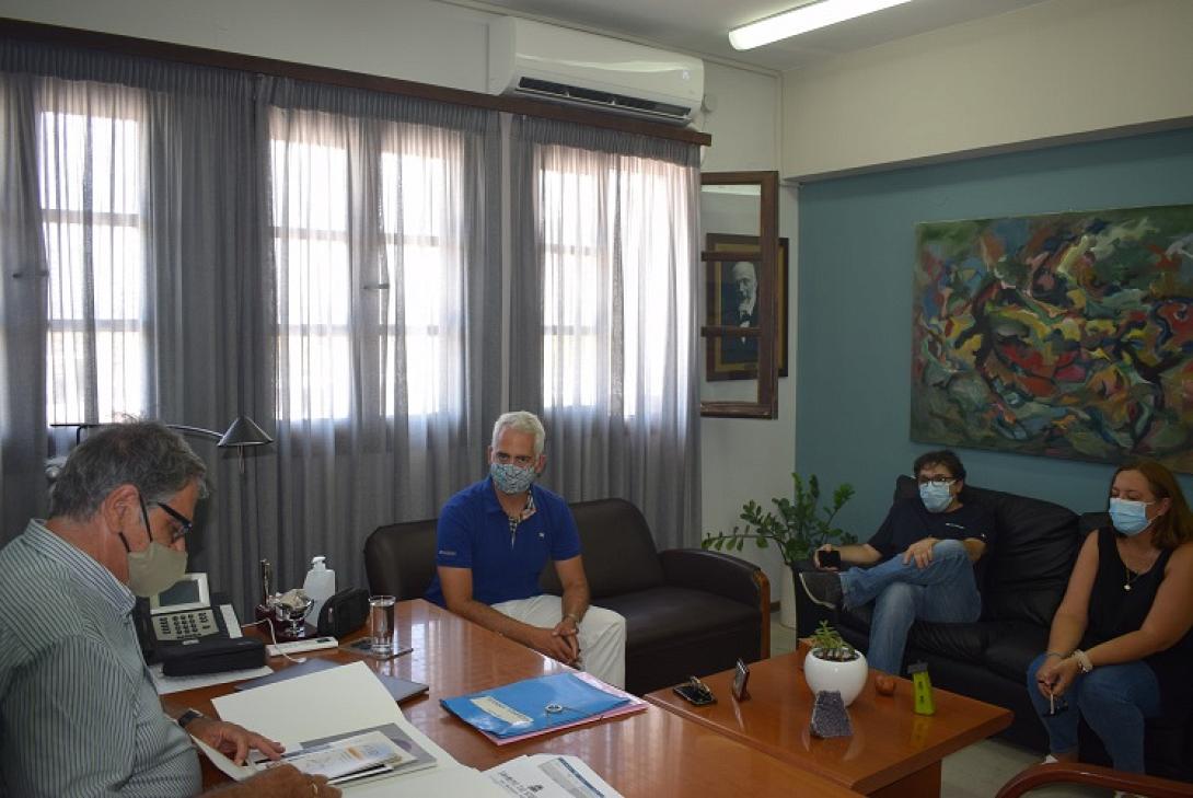 ζερβος κεθεα