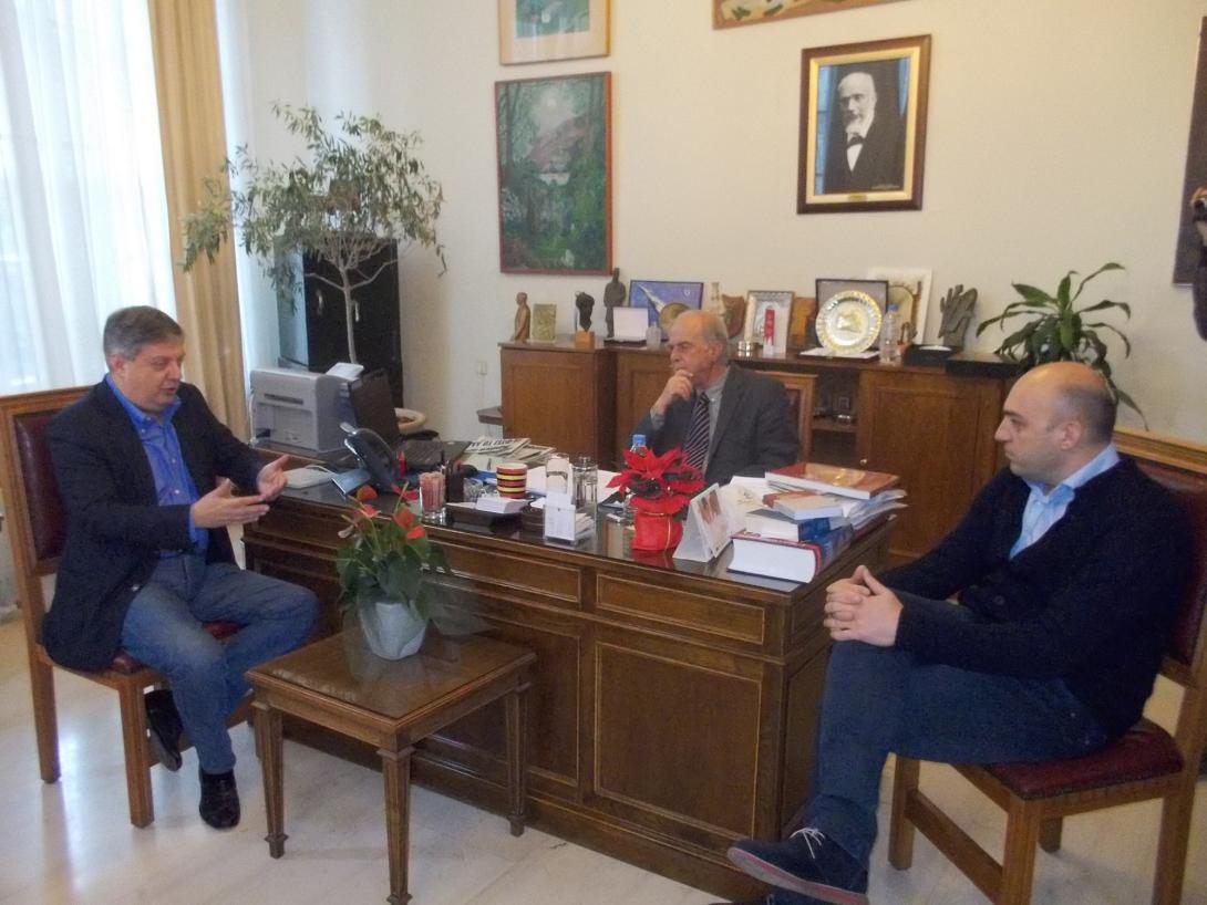 Συνάντηση δημάρχου Ηρακλείου με πρόεδρο ΣΕΓΑΣ για τους αγώνες &quot;Μπρούνο Ζάουλι&quot;