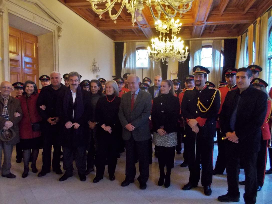  Με εορταστικές μελωδίες από τη Φιλαρμονική πλημμύρισε  η Λότζια