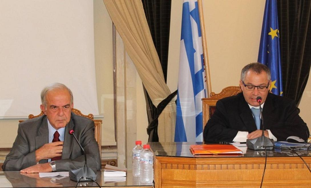Το νέο δημοτικό συμβούλιο Ηρακλείου με πρόεδρο τον Γρηγόρη Πασπάτη
