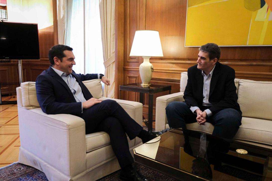 τσιπρας γιαννουλης.jpg