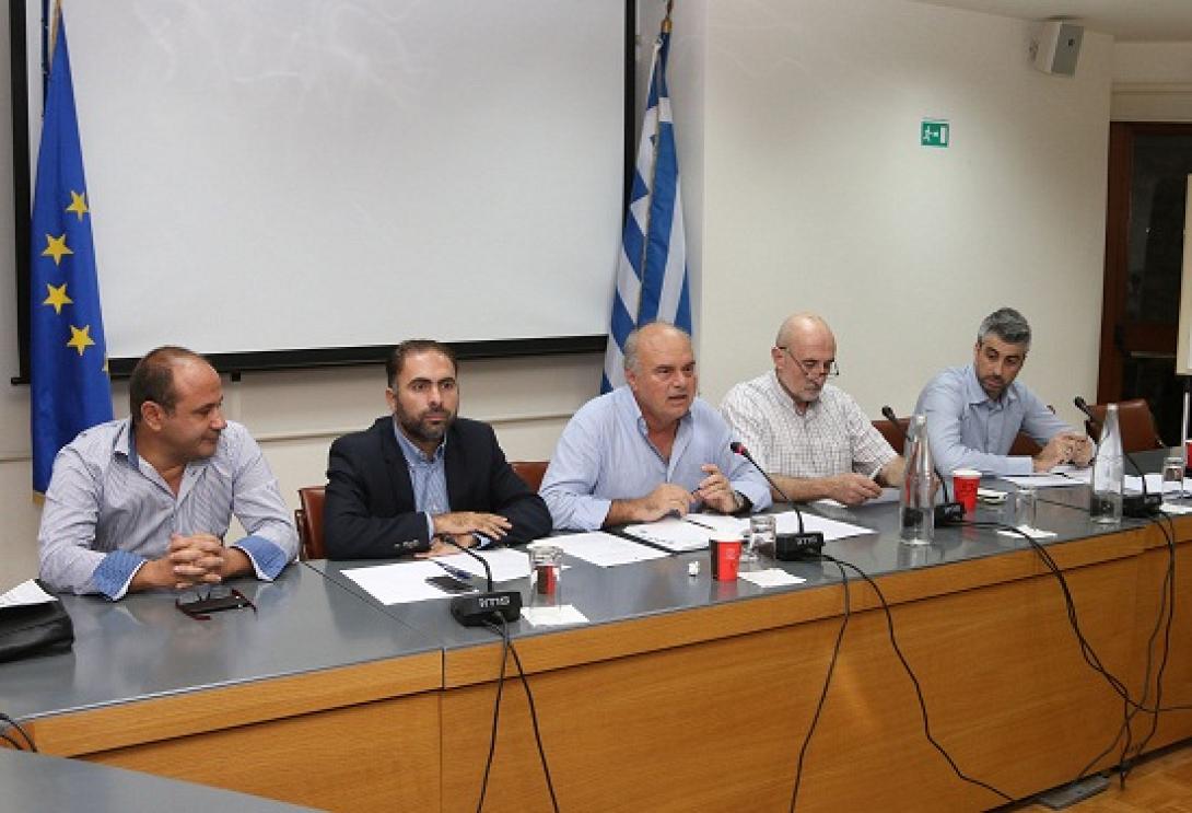 Το Επιμελητήριο Ηρακλείου για την αξιοποίηση της πρώην Βάσης και του Καρτερού