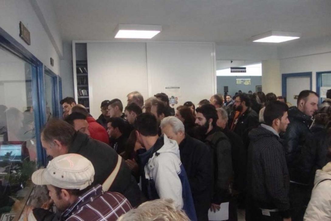Νέες φορολογικές επιβαρύνσεις για 1 εκατ.ελεύθερους επαγγελματίες
