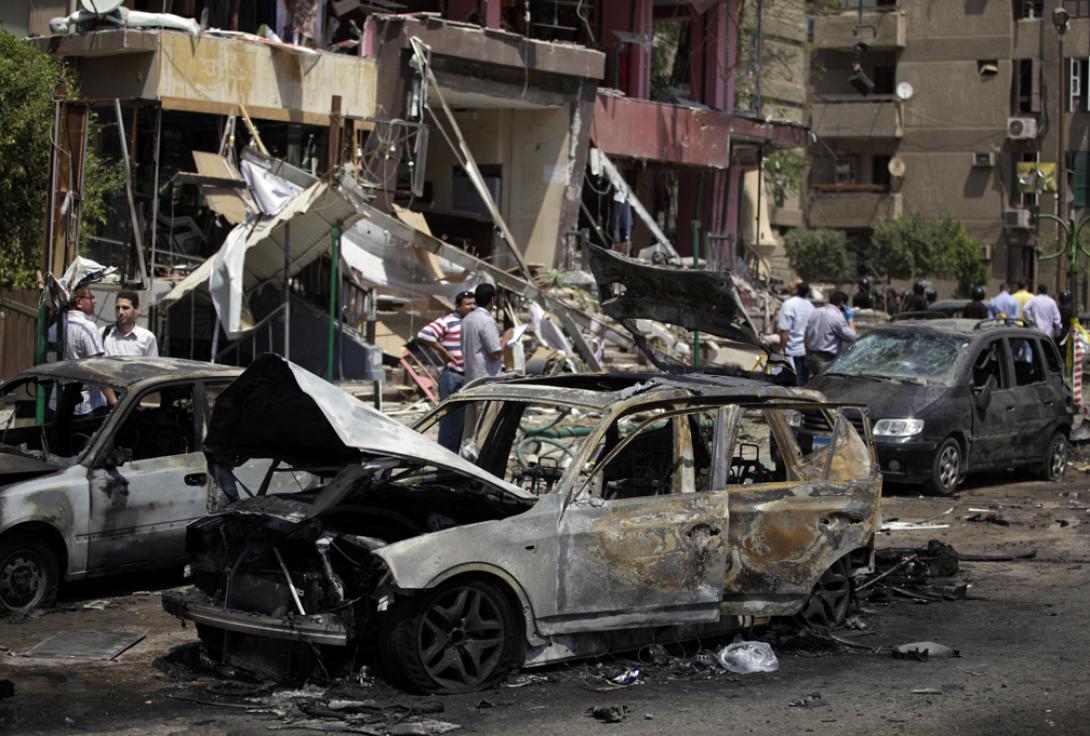 Αίγυπτος: Έκρηξη παγιδευμένου αυτοκινήτου στο Κάιρο με τρεις νεκρούς