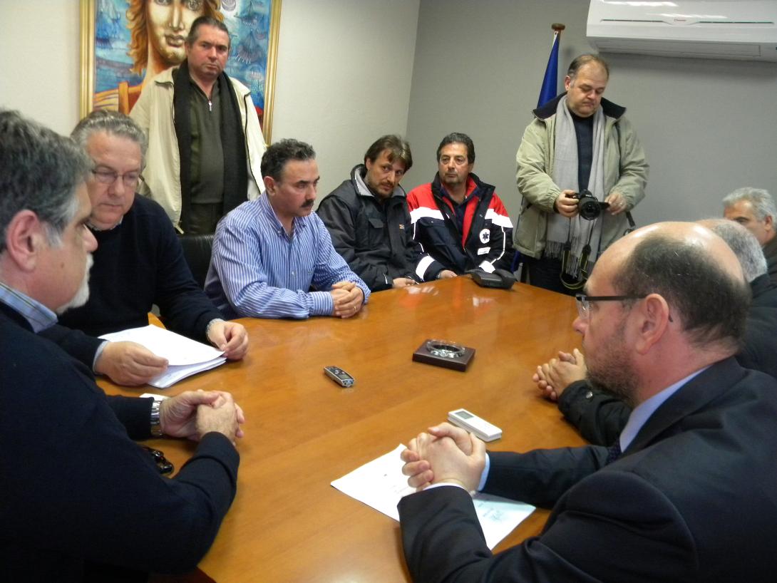 Παραδόθηκαν 2 ασθενοφόρα στην Πολιτιστική Ένωση δήμου Αγίου Νικολάου