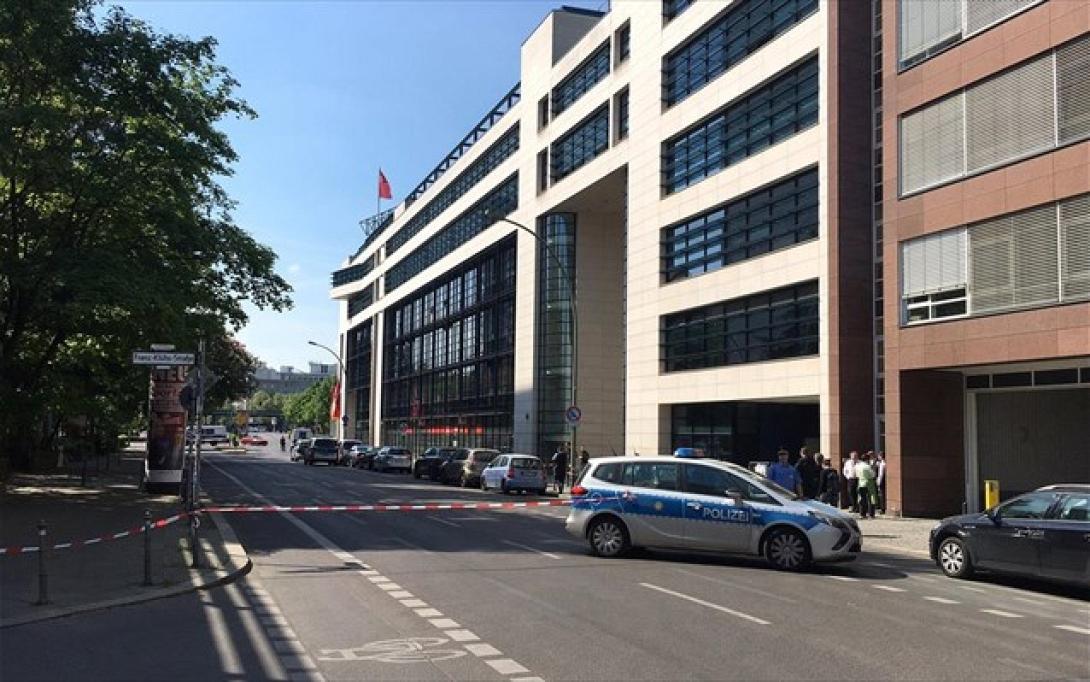 ekkenosi-ton-grafeion-tou-spd-sto-berolino.jpg