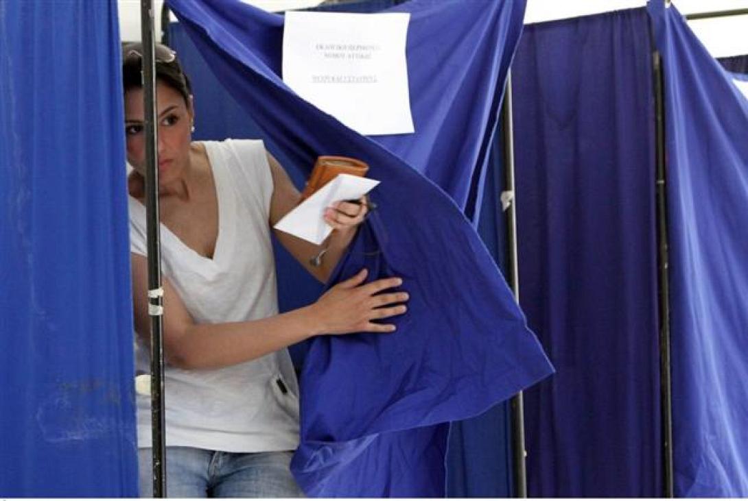 Με επιστολική ψήφο θα ασκήσουν το εκλογικό τους δικαίωμα οι Έλληνες του εξωτερικού