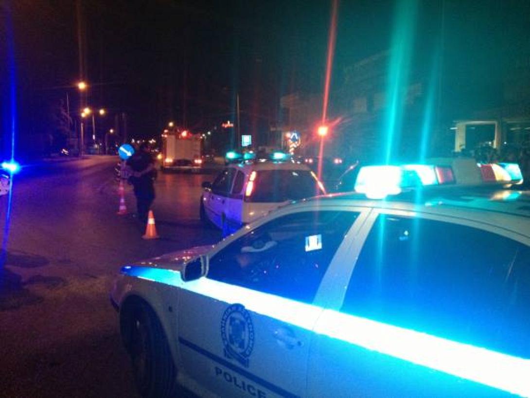 Θεσσαλονίκη: Με κλεμμένο αυτοκίνητο έσπασαν τη τζαμαρία, με στόχο το χρηματοκιβώτιο