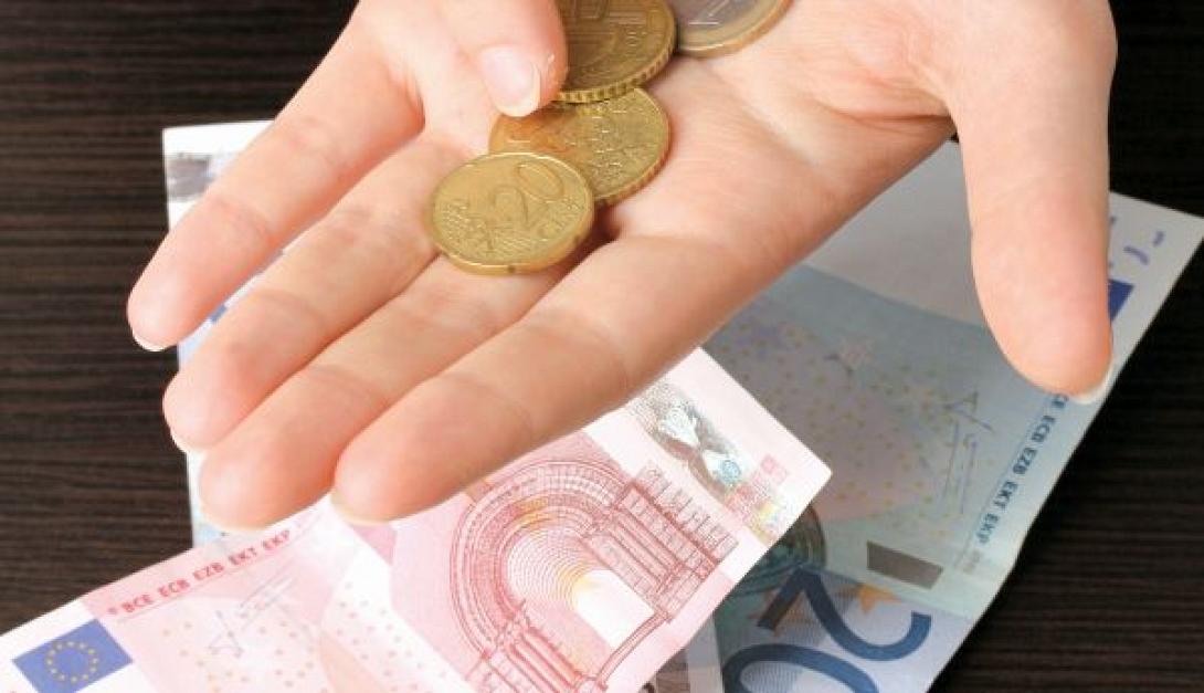 Εφαρμόζεται πιλοτικά τους επόμενους μήνες το ελάχιστο εγγυημένο εισόδημα
