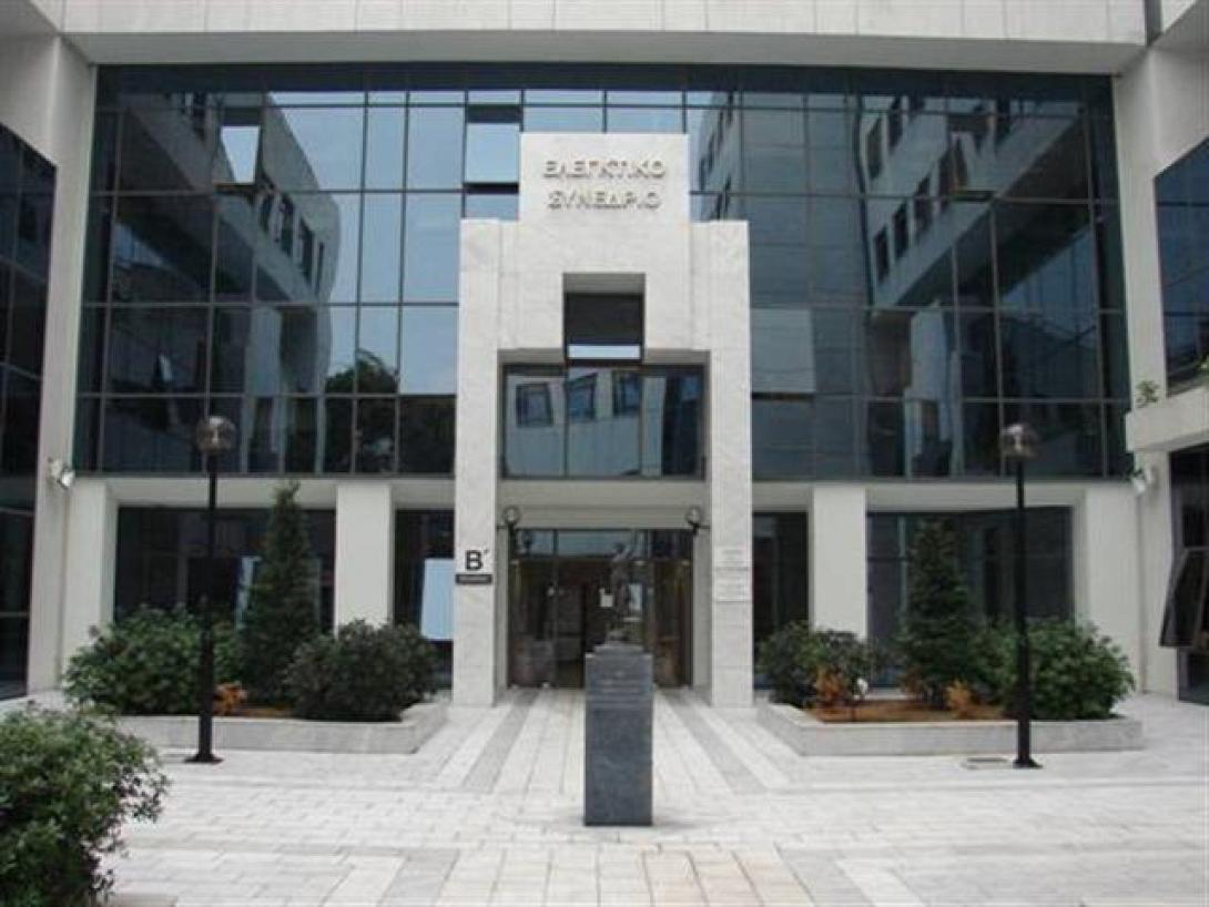 Άκυρες οι μειώσεις σε όλα τα ειδικά μισθολόγια 