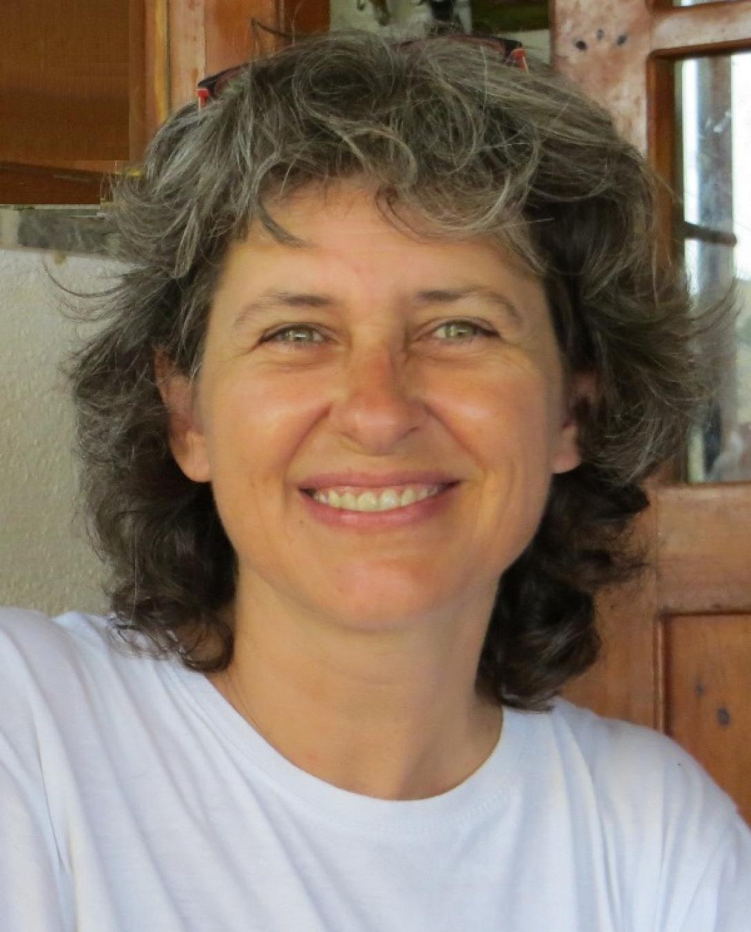 ελένη περινού