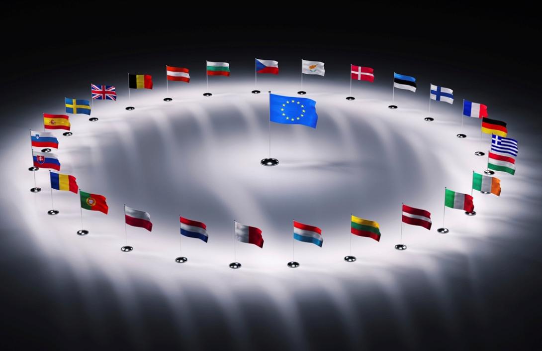 &quot;Η μοίρα μας, παρ&#039; όλα αυτά, βρίσκεται στα χέρια μας&quot; του Γιάννη Παπαμαστοράκη