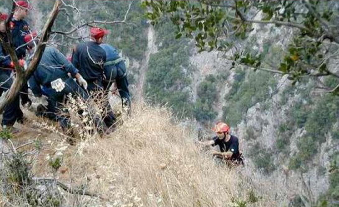 Λασίθι: Επιχείρηση διάσωσης ηλικιωμένης που έπεσε σε γκρεμό