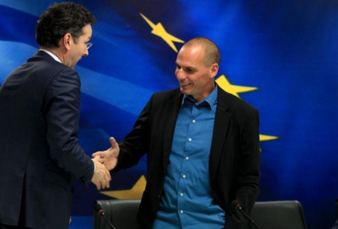 Η ενόχληση του Ντάισελμπλουμ και η χειραψία με τον Γ. Βαρουφάκη