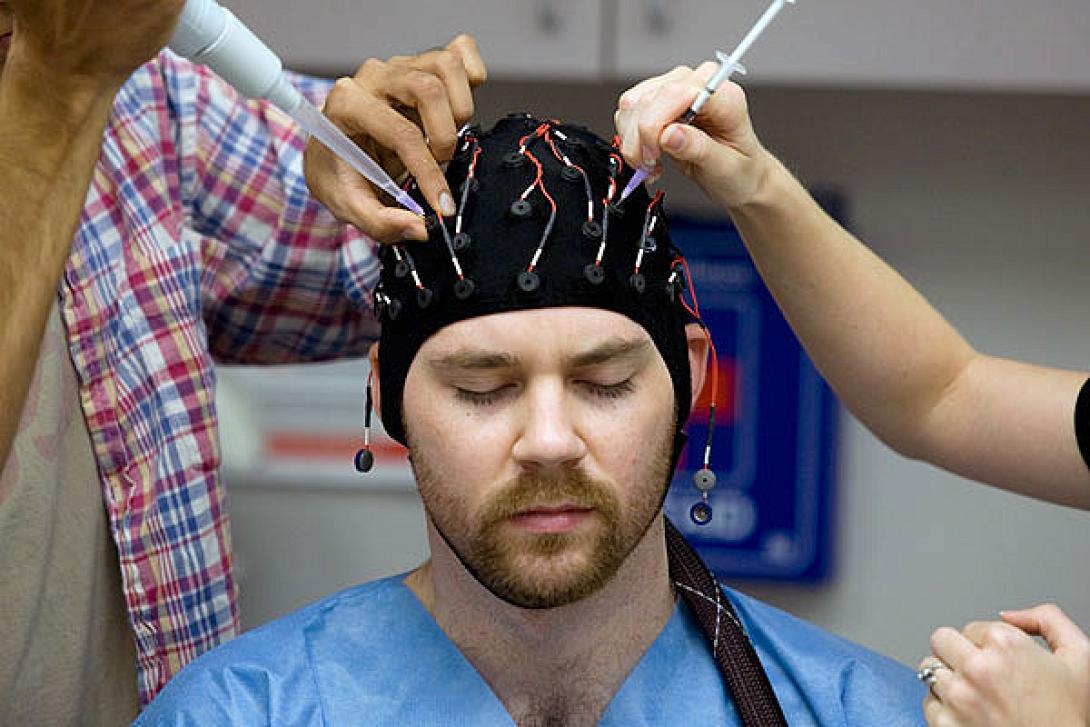  Κύπριοι γιατροί έκαναν την πρώτη επέμβαση για θεραπεία επιληψίας