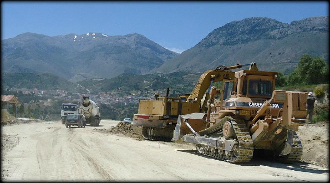 &quot;Συμφέροντα πίσω από την καθυστέρηση του κόμβου Καρτερός - Επισκοπή&quot;