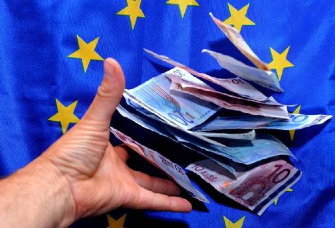 50 εκατ. ευρώ για μικρά δημόσια έργα στην ελληνική περιφέρεια