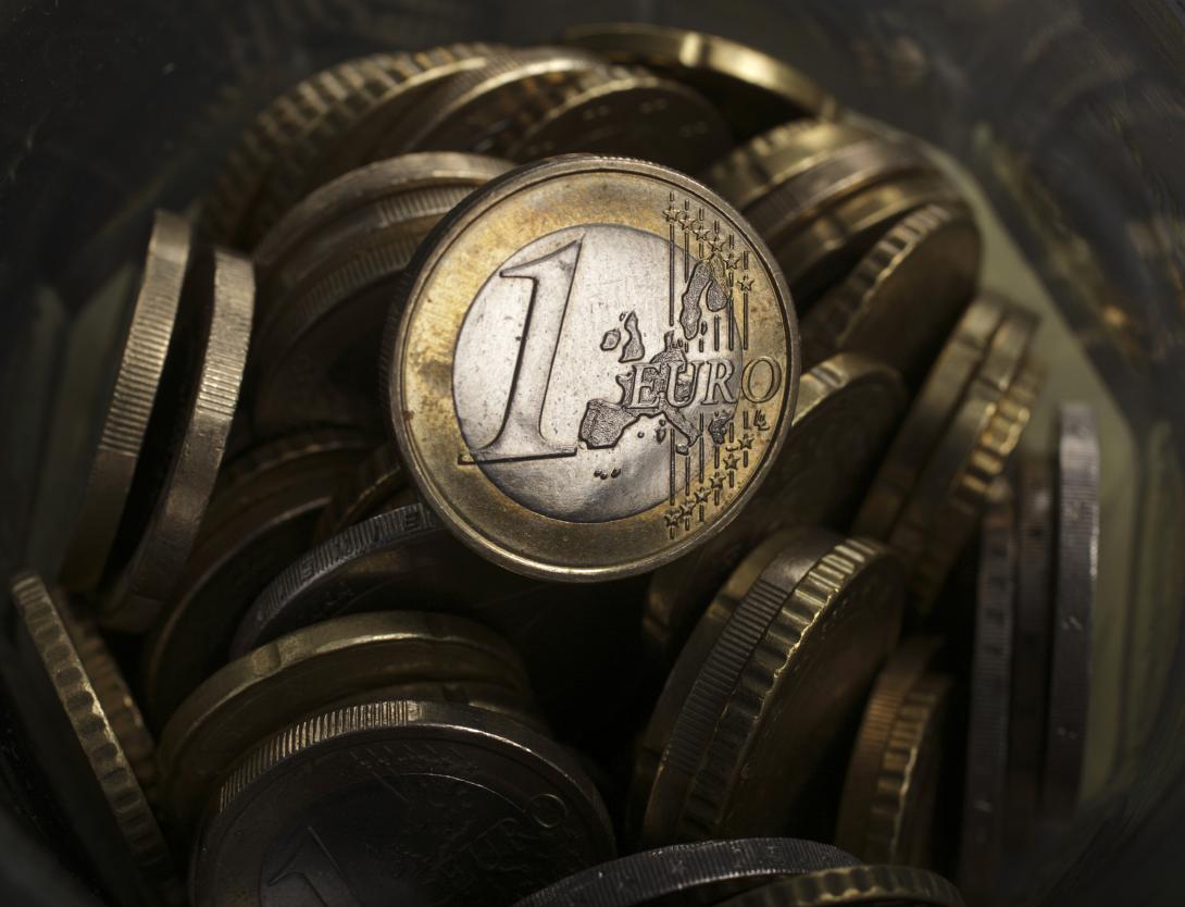 Στάσιμη η οικονομία της Ευρωζώνης το δεύτερο τρίμηνο