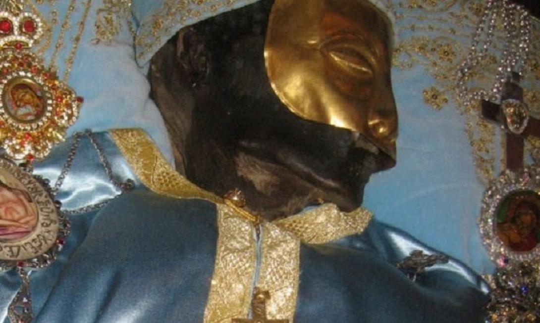 Η κεφαλή του Αγίου Ιωάννου του Ρώσσου 