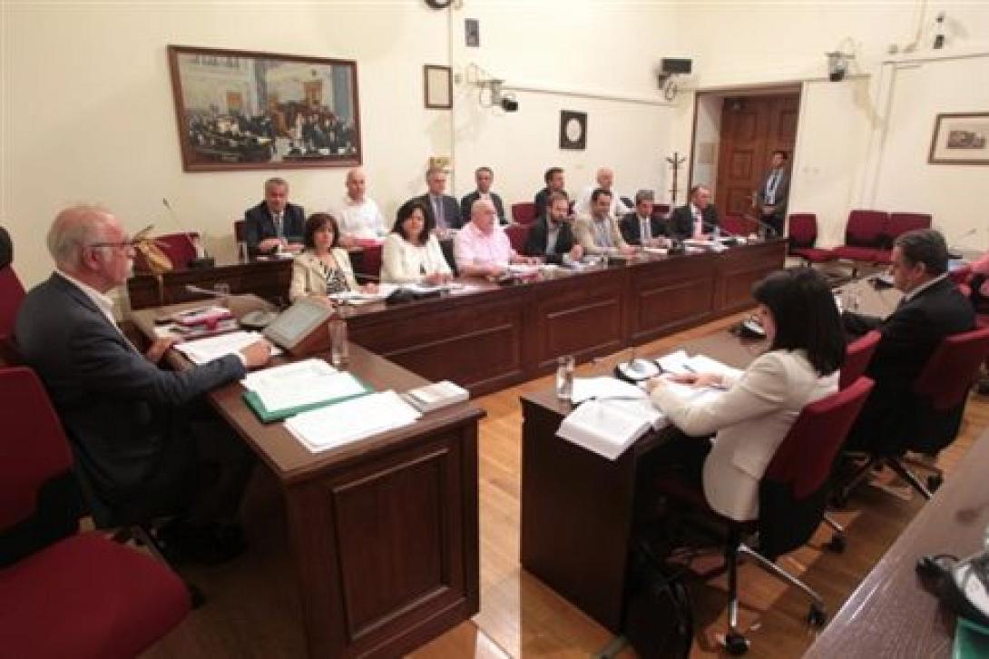exetastiki.jpg