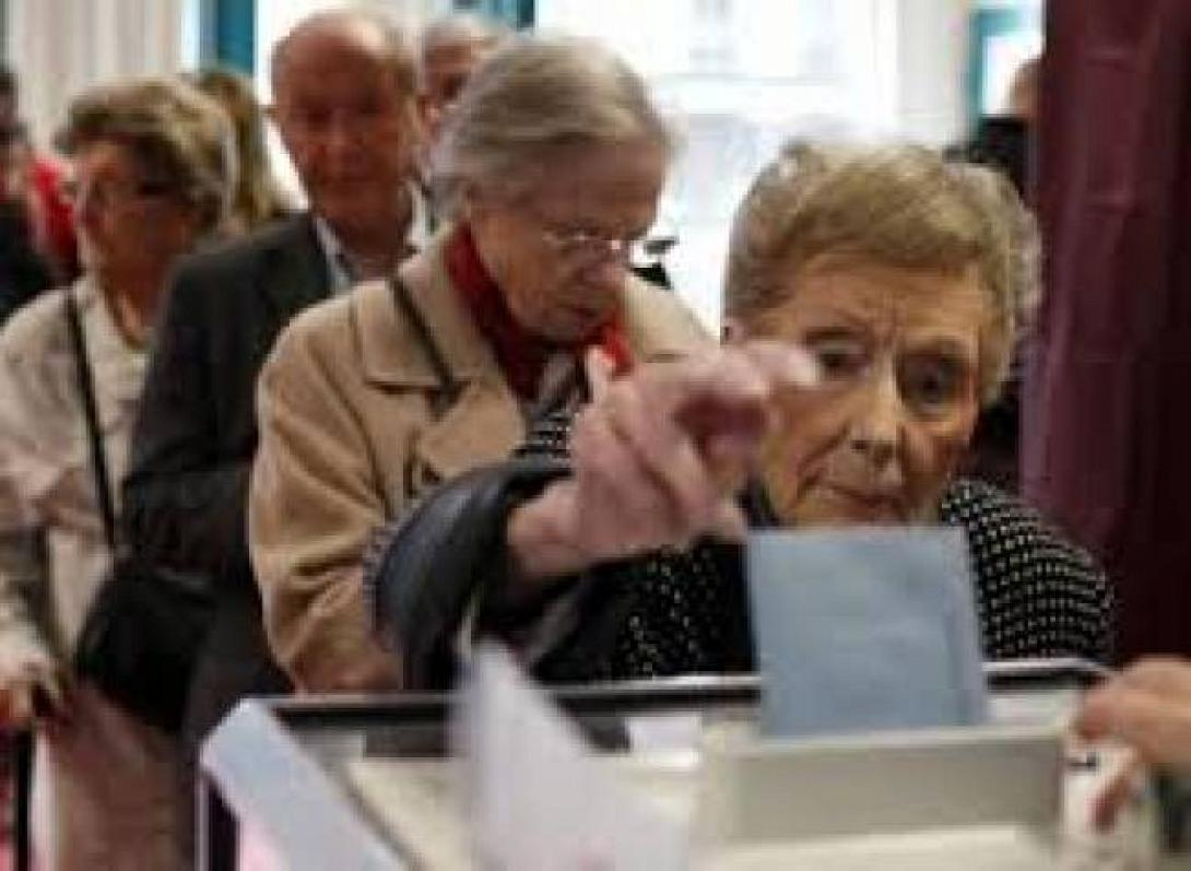 Γαλλία: Αυξημένη η συμμετοχή των ψηφοφόρων