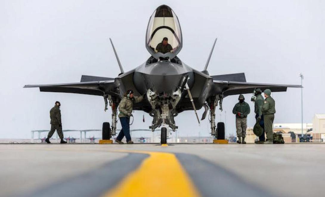 F 35