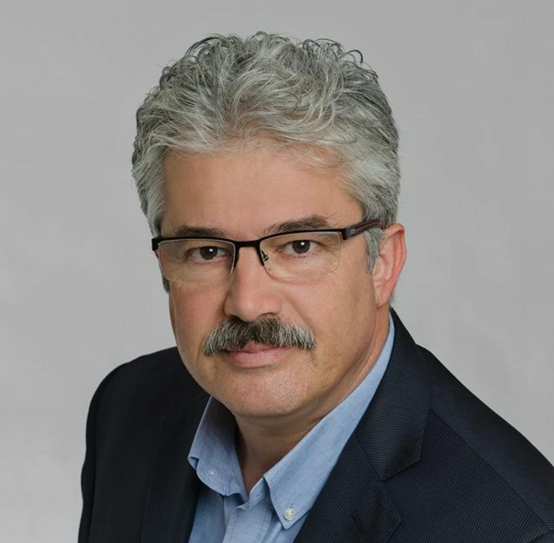 Φακουρελης