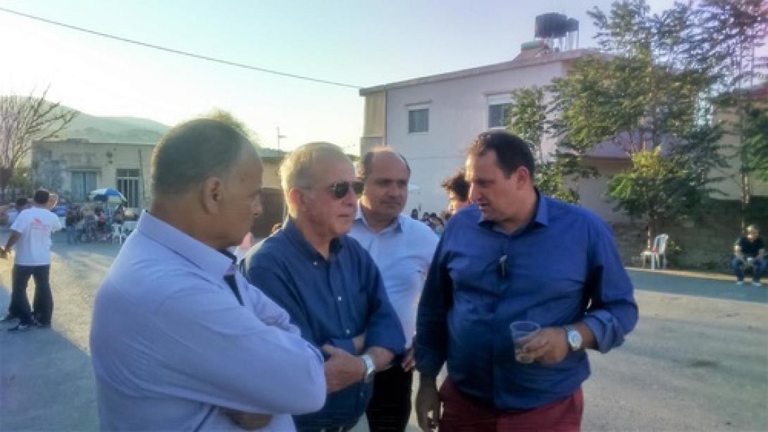 φεστιβάλ εκτός πόλης