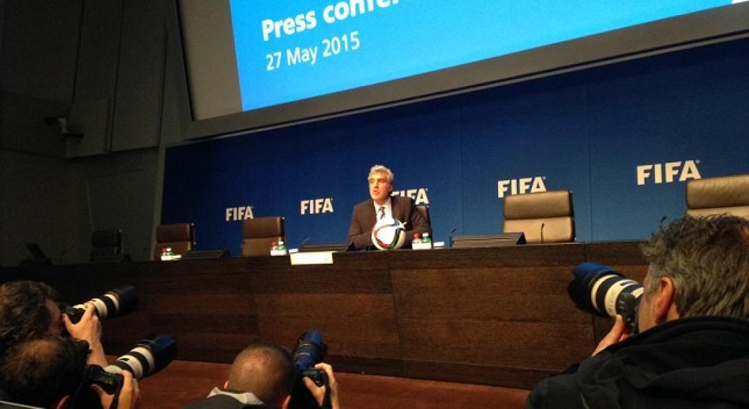 fifa_synentyejh_typoy.jpg