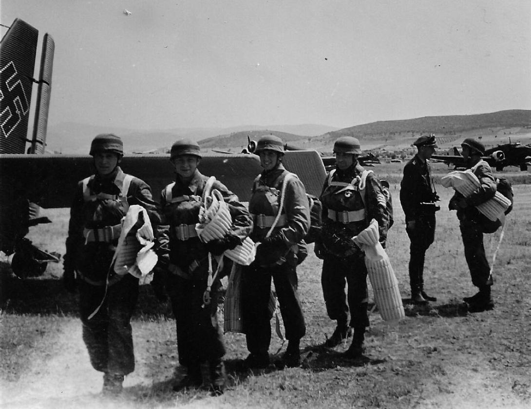 μαχη της κρητης.jpg