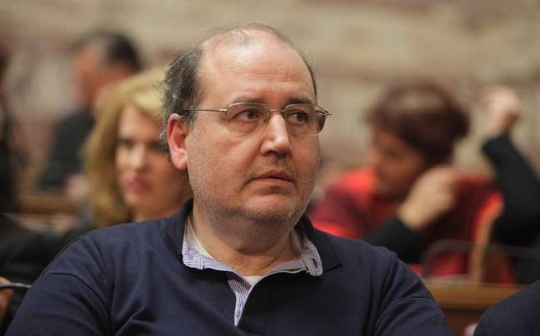 φίλης μητσοτάκης