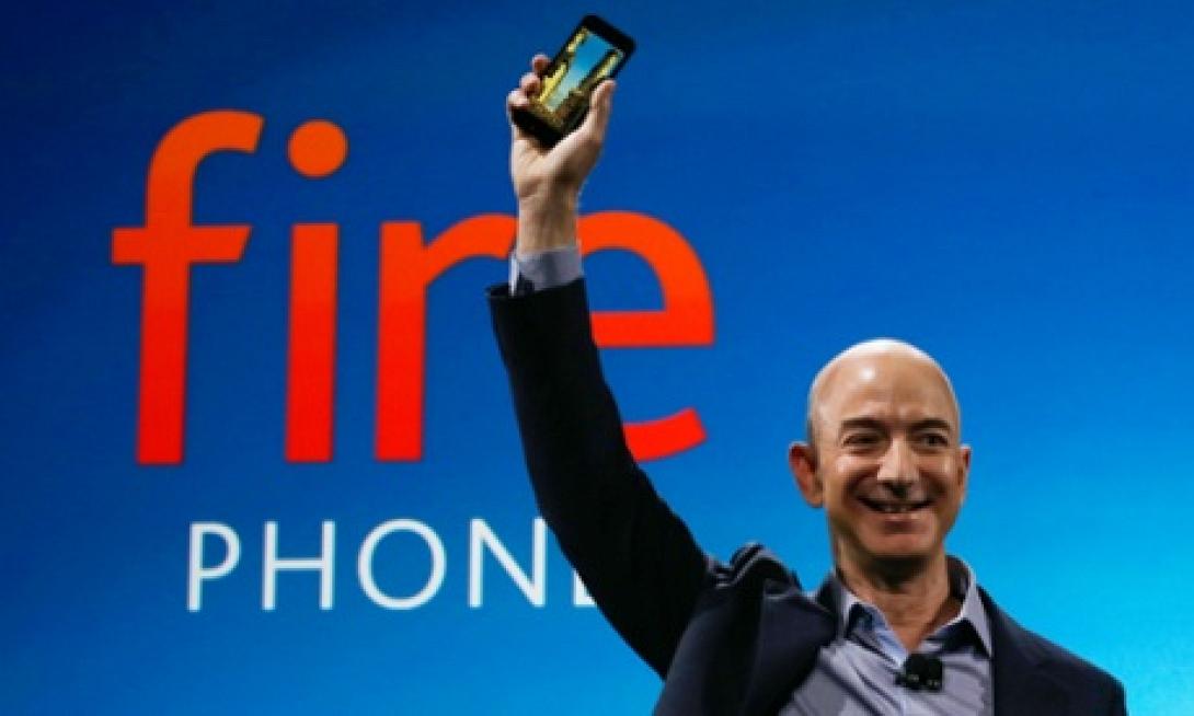 Η Amazon παρουσίασε το πρώτο &quot;έξυπνο&quot; κινητό της τηλέφωνο