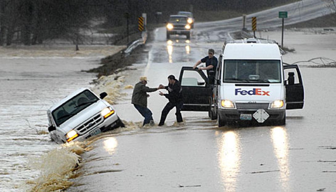 flood-topper.jpg