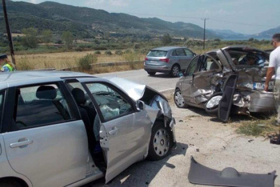 Βαρύς φόρος αίματος στην άσφαλτο - Τρεις νεκροί και πέντε τραυματίες σε λίγες ώρες από τροχαία