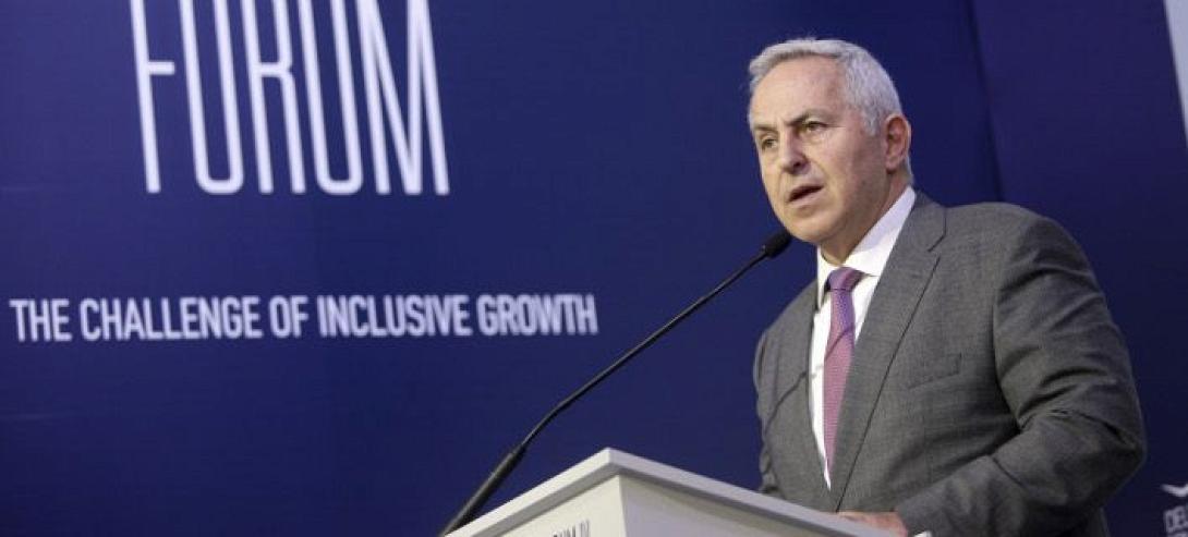 ευάγγελος αποστολάκης